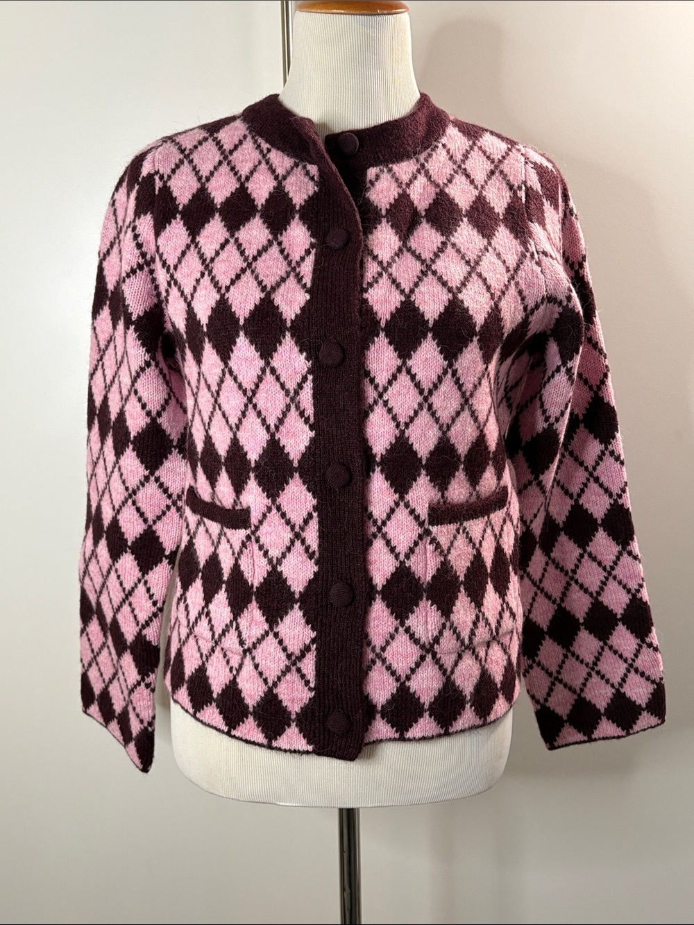 Mint Velvet Pink and Dark Brown Argyle Button-Front Cardigan M